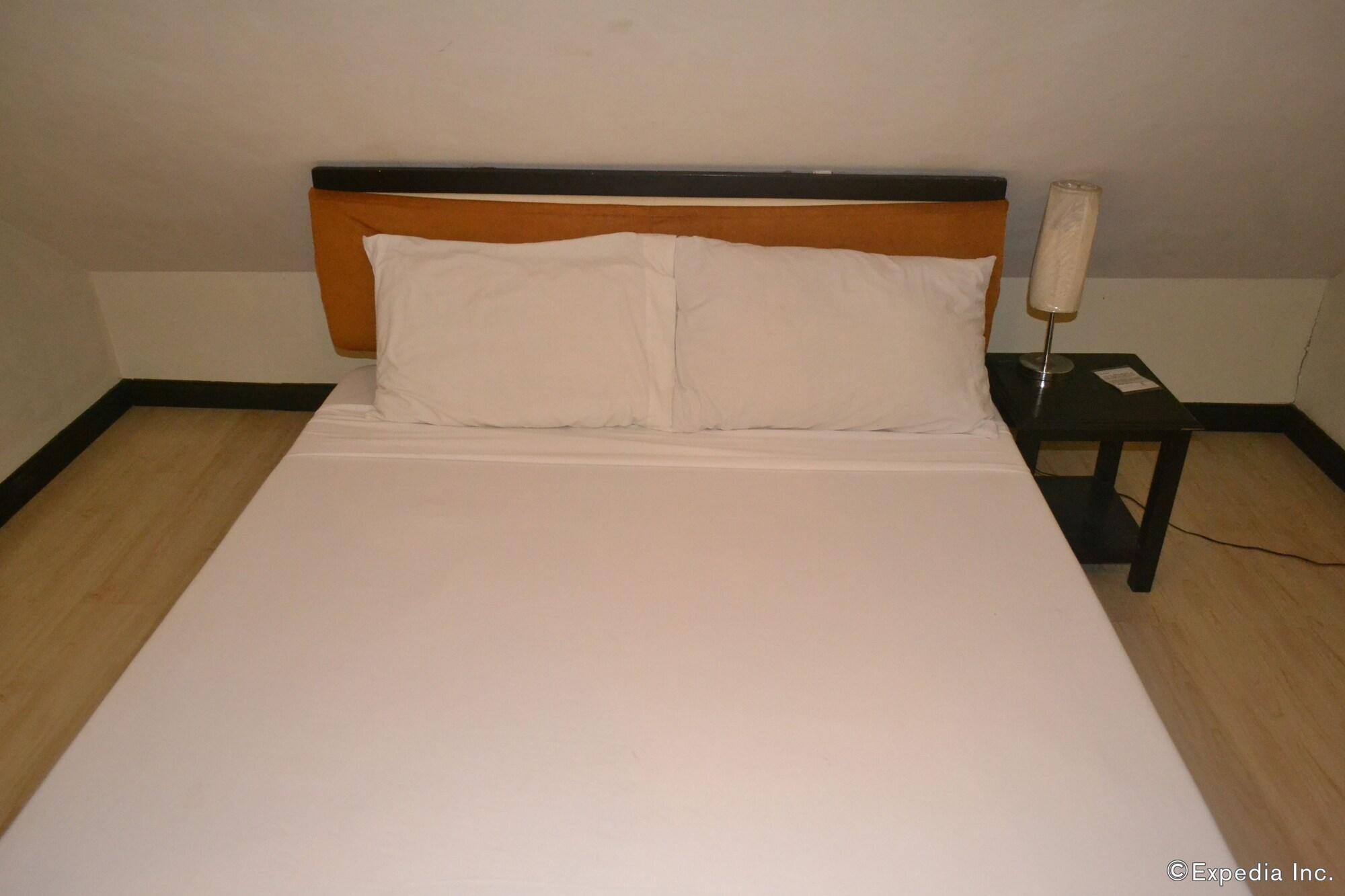 Lancaster Hotel Cebu Lapu-Lapu City Eksteriør billede