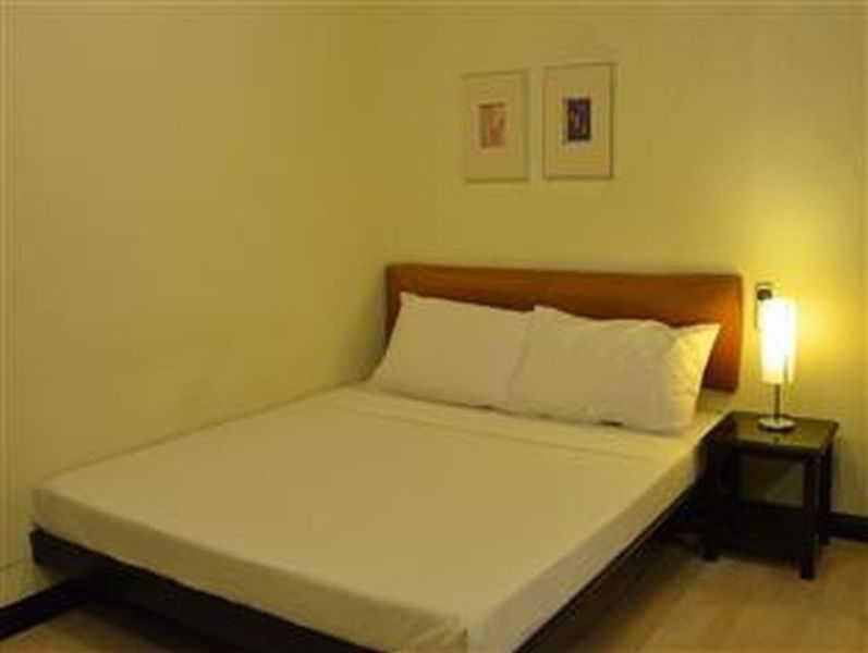 Lancaster Hotel Cebu Lapu-Lapu City Eksteriør billede
