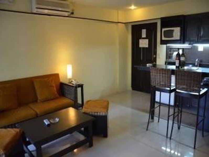 Lancaster Hotel Cebu Lapu-Lapu City Eksteriør billede